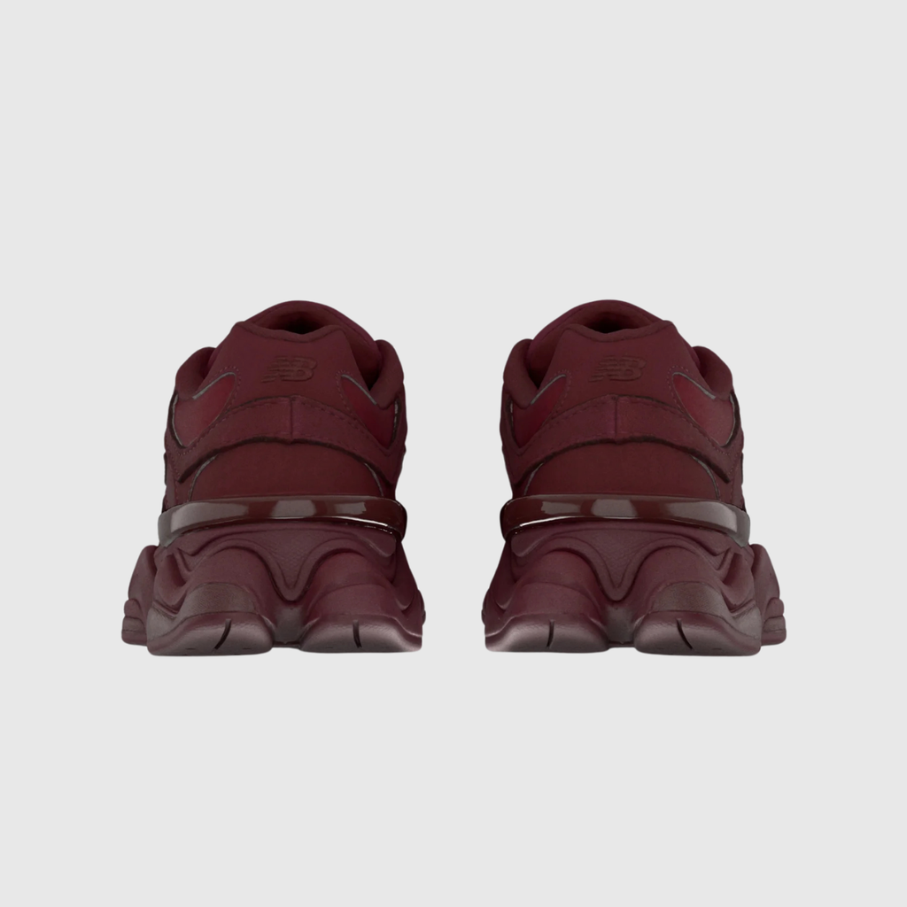 Sneakers NB 9060 - Bordowy